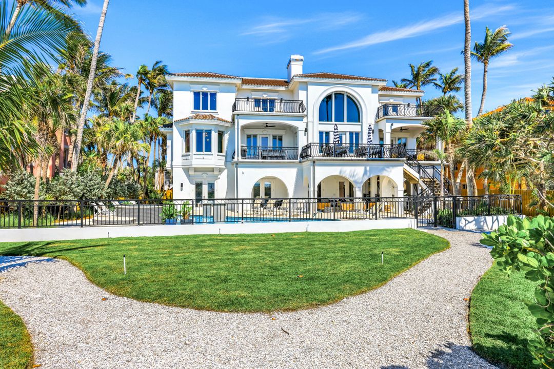 16596 Captiva Dr, Captiva, FL 33924