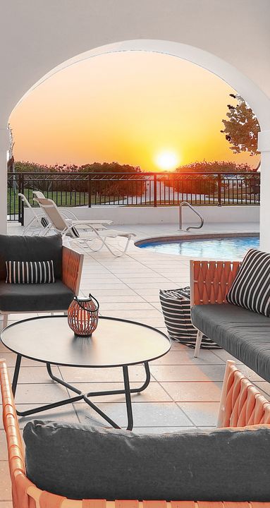 16596 Captiva Dr, Captiva, FL 33924
