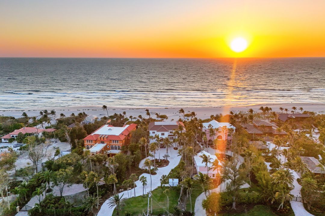 16596 Captiva Dr, Captiva, FL 33924