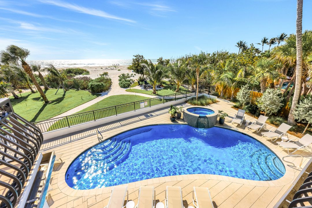 16596 Captiva Dr, Captiva, FL 33924