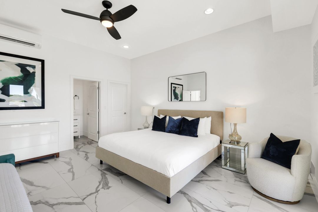 16596 Captiva Dr, Captiva, FL 33924