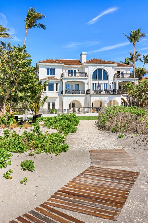 16596 Captiva Dr, Captiva, FL 33924