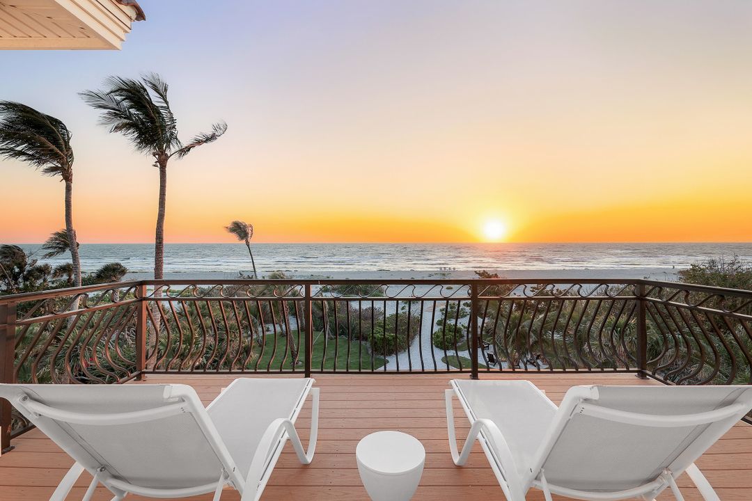 16596 Captiva Dr, Captiva, FL 33924
