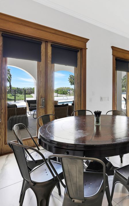 16596 Captiva Dr, Captiva, FL 33924