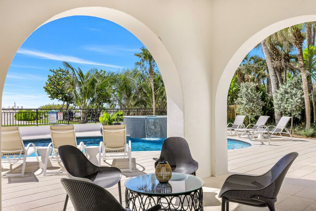 16596 Captiva Dr, Captiva, FL 33924