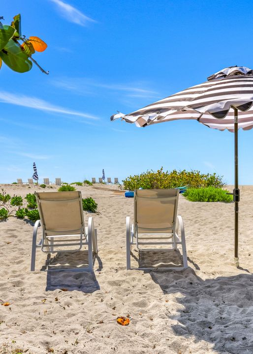 16596 Captiva Dr, Captiva, FL 33924