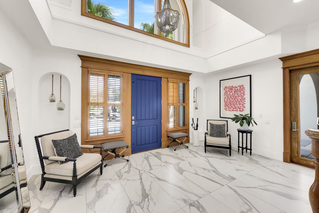 16596 Captiva Dr, Captiva, FL 33924