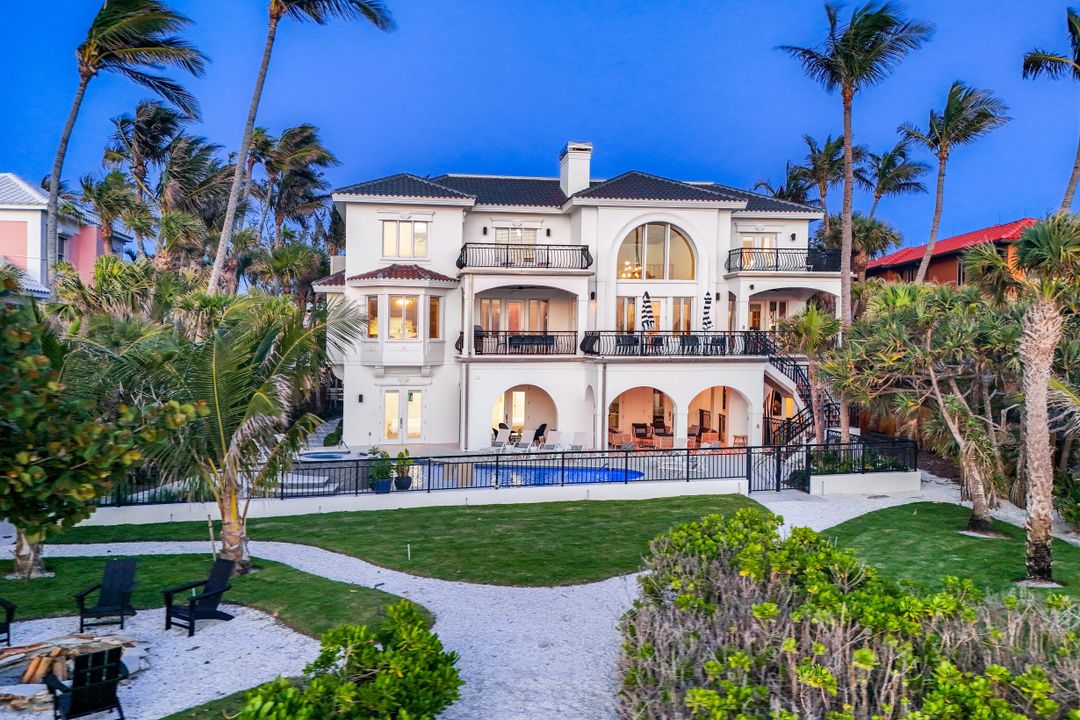 16596 Captiva Dr, Captiva, FL 33924