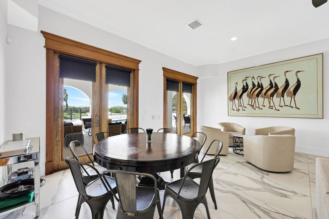 16596 Captiva Dr, Captiva, FL 33924