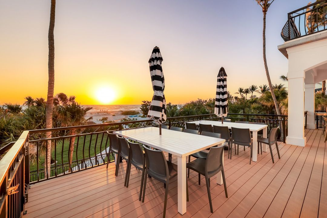 16596 Captiva Dr, Captiva, FL 33924