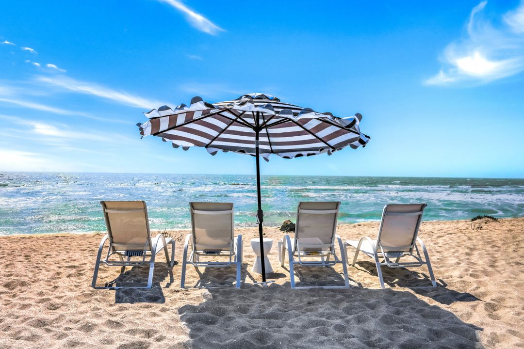 16596 Captiva Dr, Captiva, FL 33924