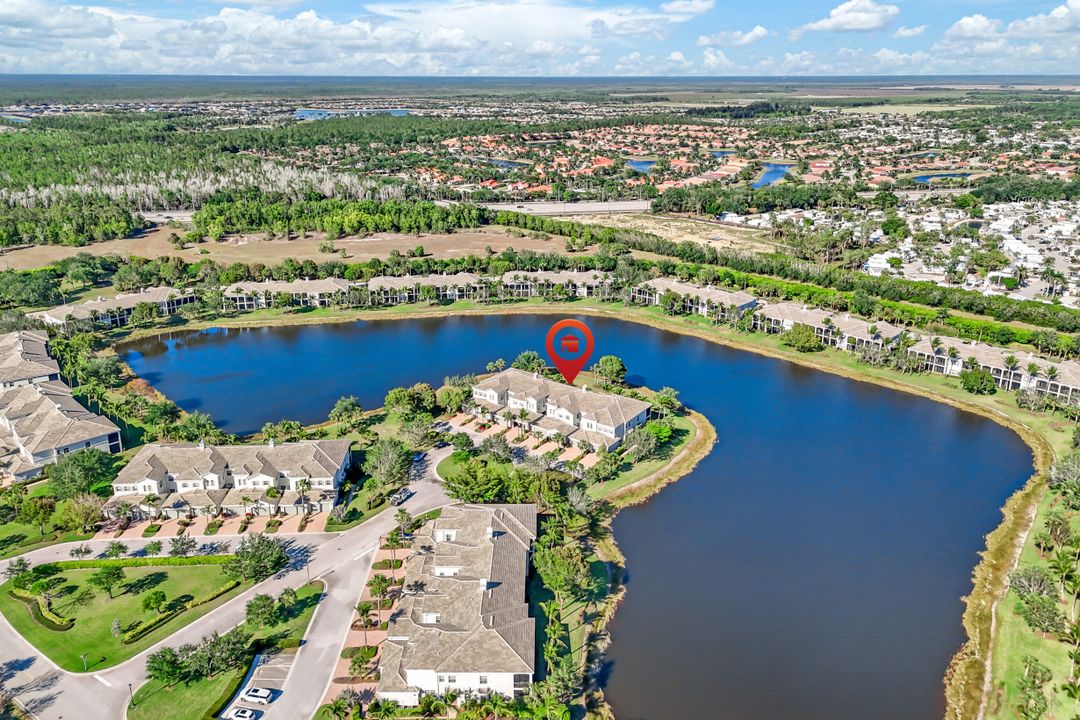 9292 Belle Ct #201, Naples, FL 34114