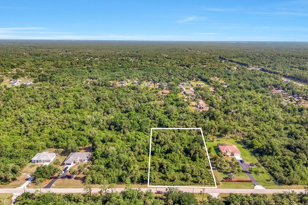24th Ave SE, Naples, FL 34117