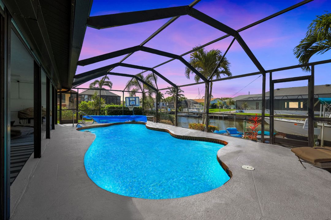 937 SW 54th Ln, Cape Coral, FL 33914
