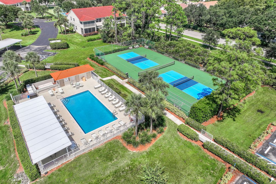 994 Eastham Way #101, Naples, FL 34104