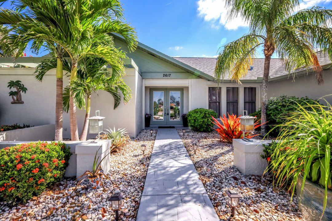 2617 SE 23rd Ave, Cape Coral, FL 33904