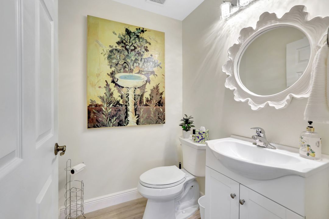 4500 Botanical Pl Cir #301, Naples, FL 34112