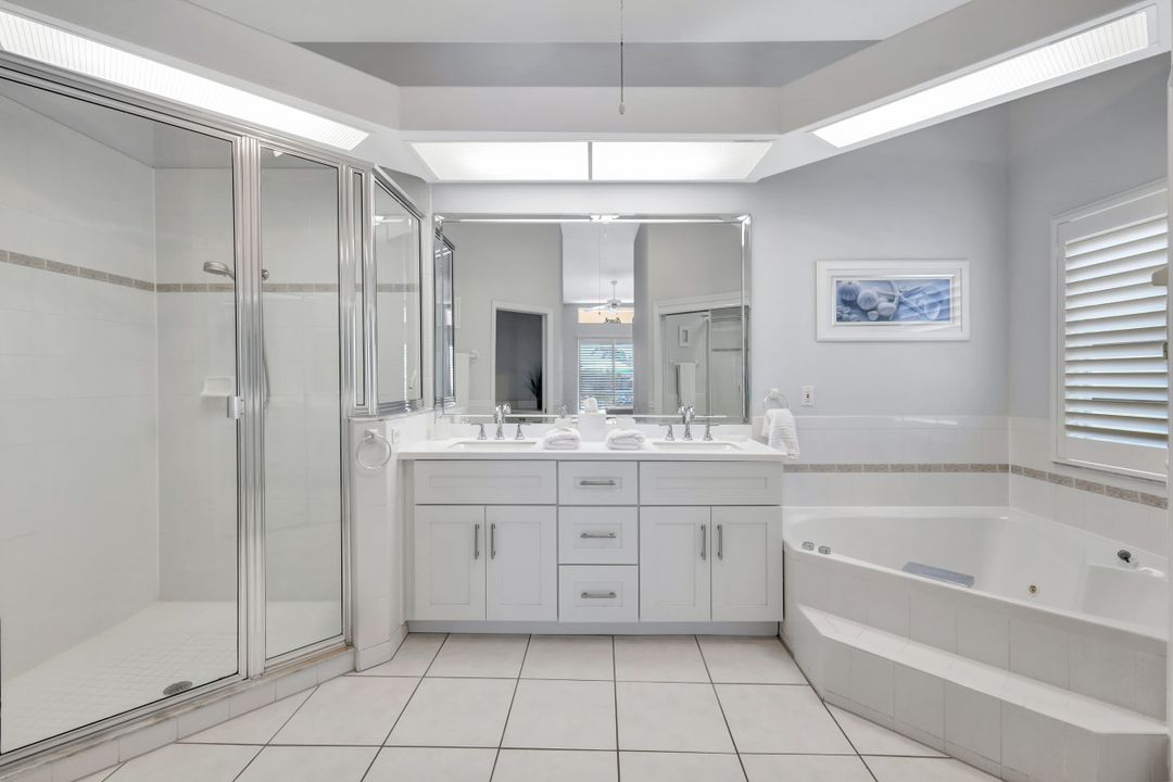 628 SW 56th St, Cape Coral, FL 33914