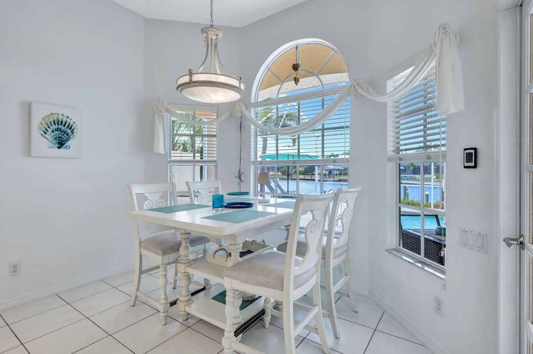 628 SW 56th St, Cape Coral, FL 33914