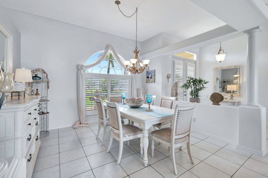628 SW 56th St, Cape Coral, FL 33914