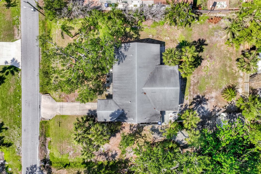413 Pameto Rd, Nokomis, FL 34275
