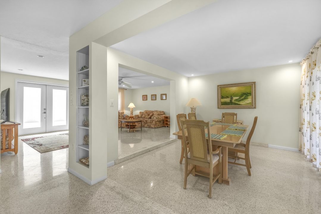 413 Pameto Rd, Nokomis, FL 34275