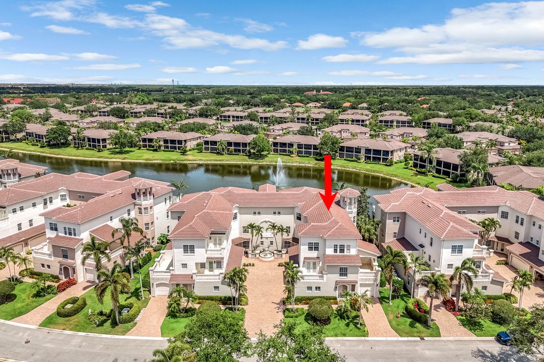 510 Avellino Isles Cir #2202, Naples, FL 34119