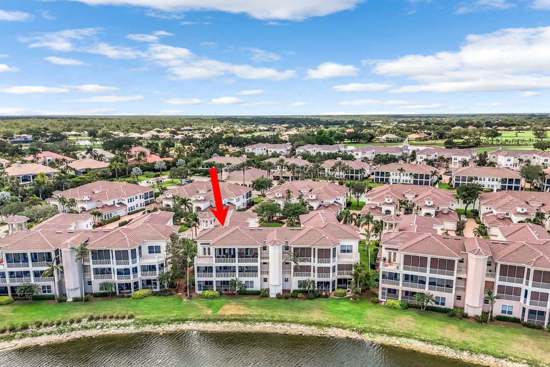 510 Avellino Isles Cir #2202, Naples, FL 34119