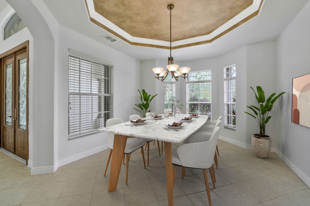 4923 Cerromar Dr, Naples, FL 34112
