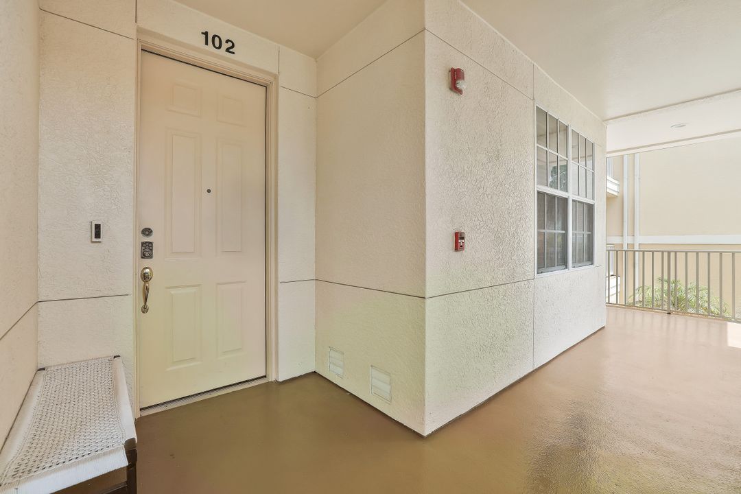 4883 Hampshire Ct #102, Naples, FL 34112