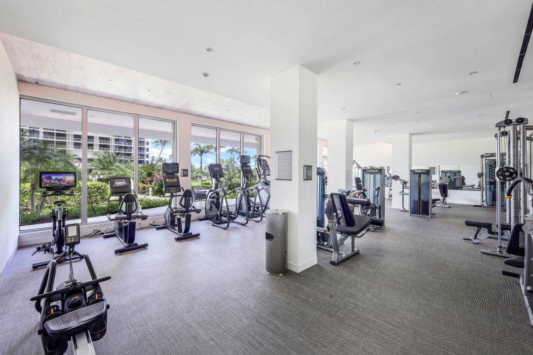 320 Seaview Ct #305, Marco Island, FL 34145
