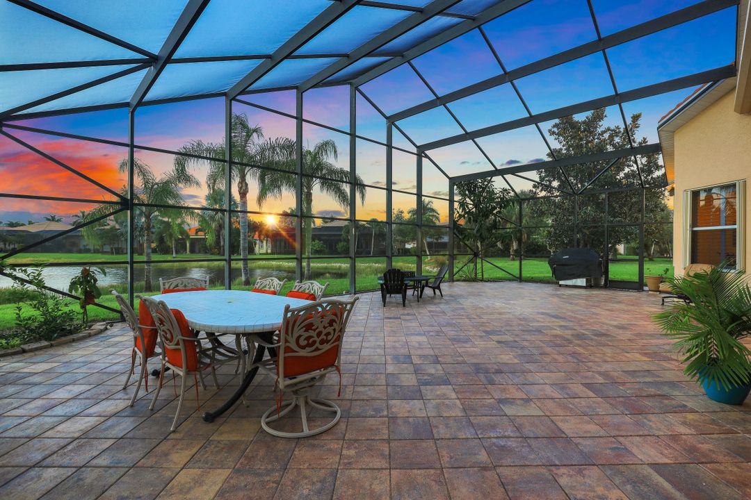 19440 Caladesi Dr, Fort Myers, FL 33967