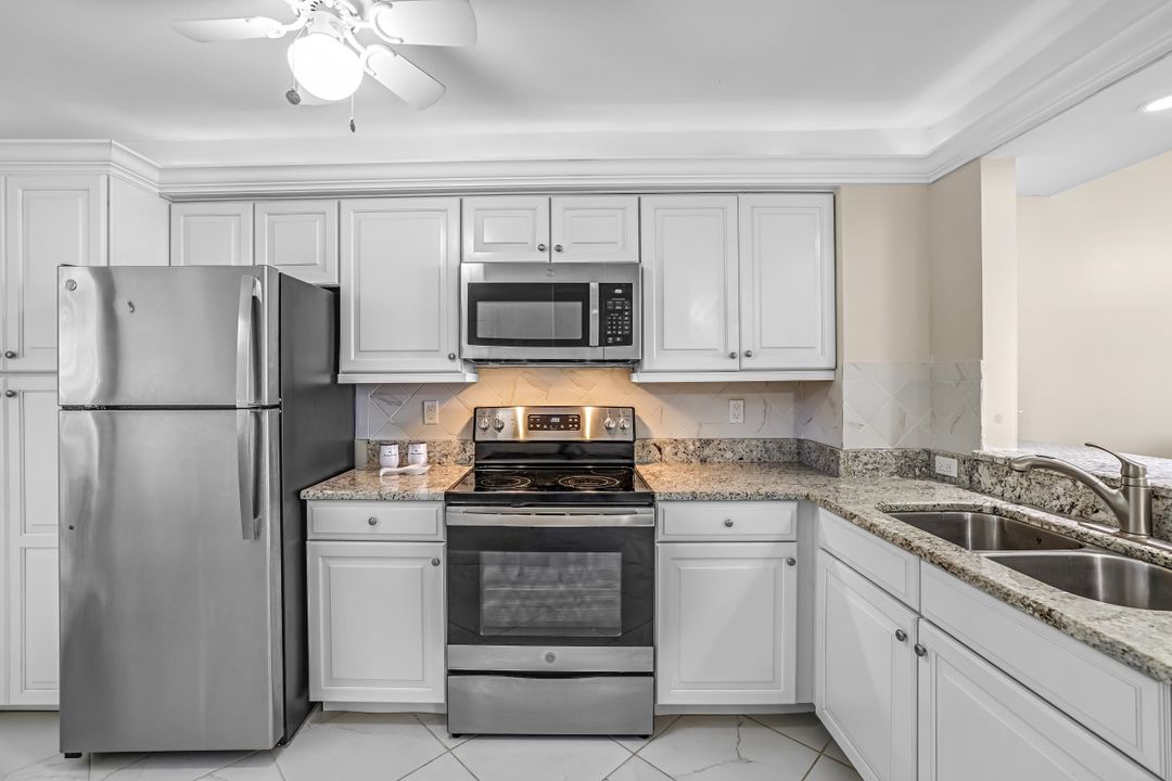 440 Seaview Ct #405, Marco Island, FL 34145