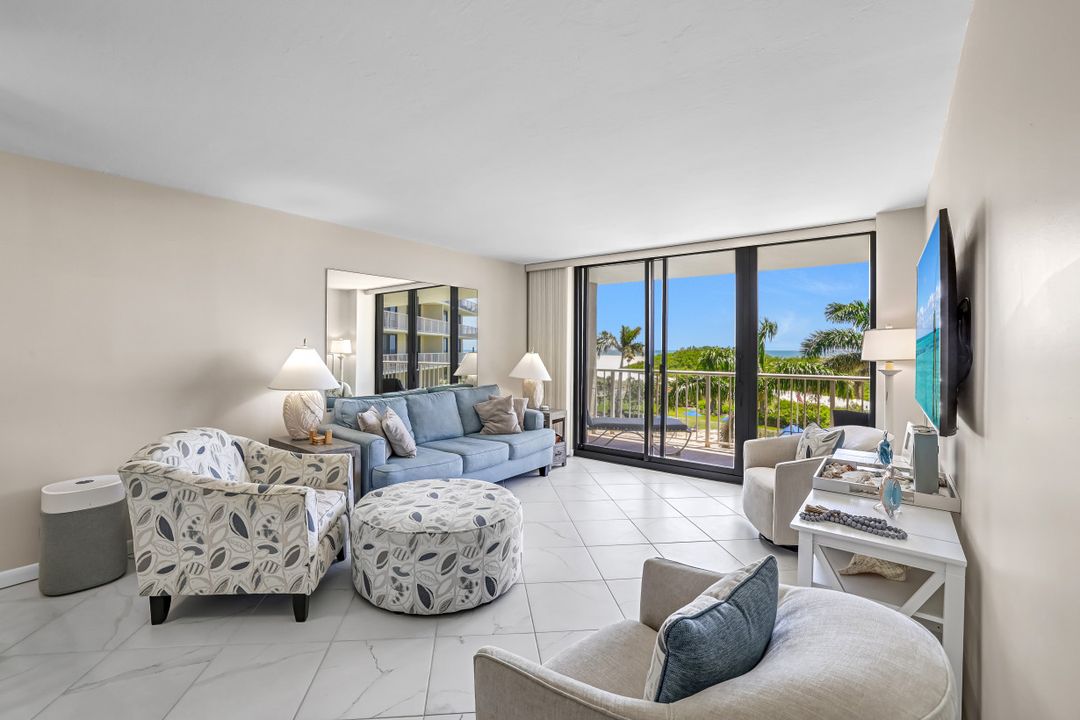 440 Seaview Ct #405, Marco Island, FL 34145