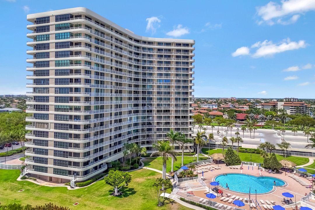 440 Seaview Ct #405, Marco Island, FL 34145