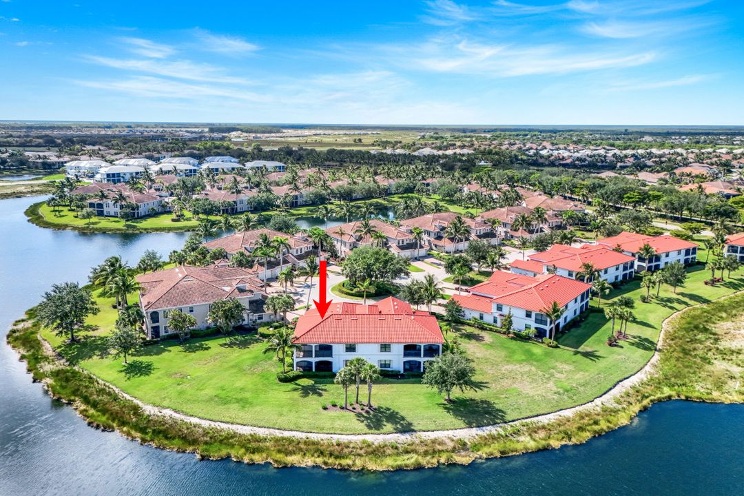 3159 Serena Ln #102, Naples, FL 34114