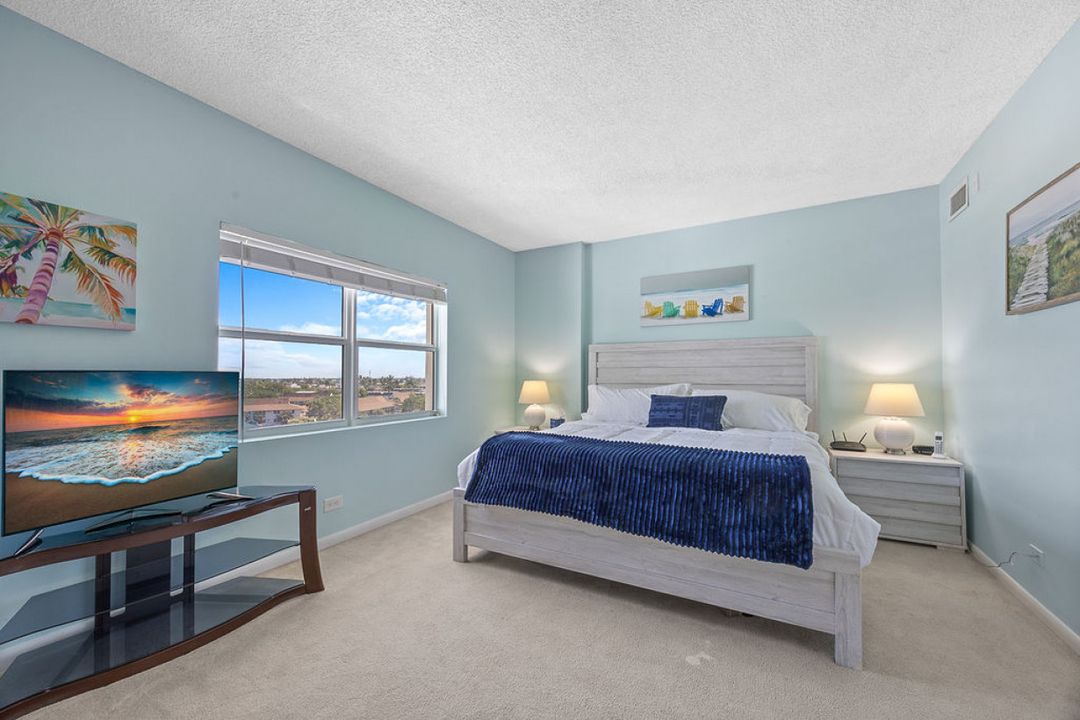 220 Seaview Ct #613, Marco Island, FL 34145