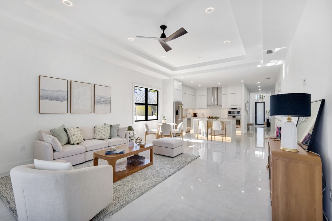 1312 Trail Terrace Dr, Naples, FL 34103