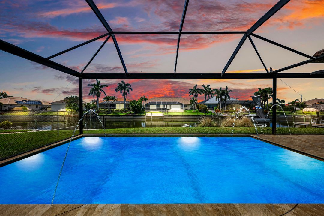 208 SW 15th St, Cape Coral, FL 33991