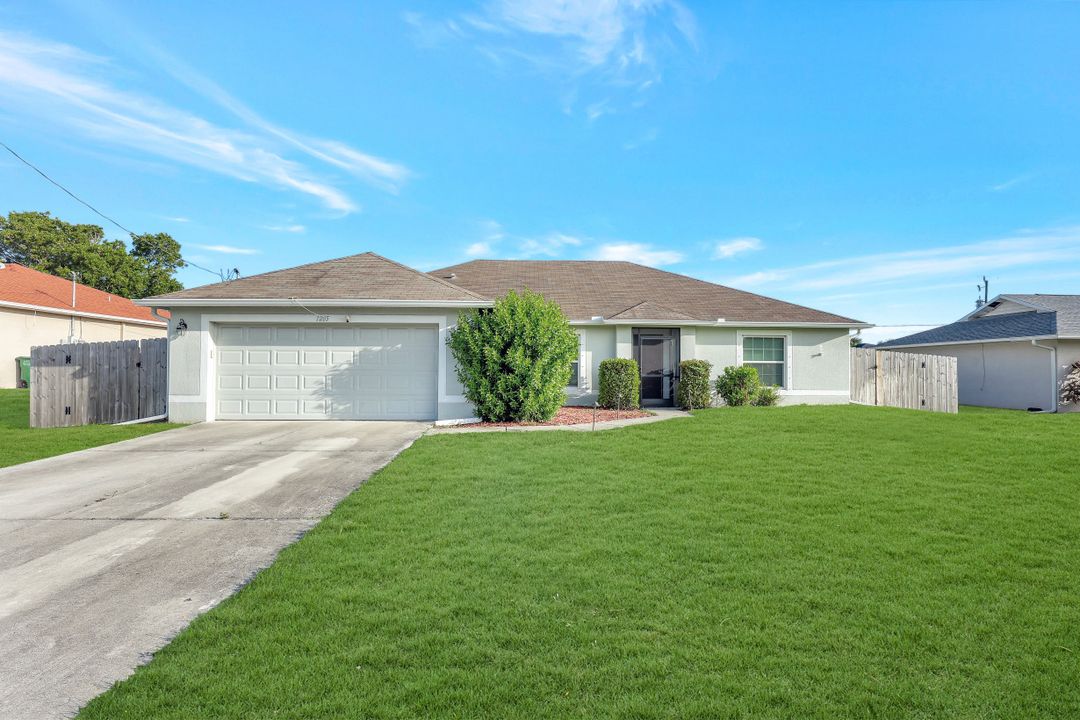 1205 SW 32nd Terrace, Cape Coral, FL 33914