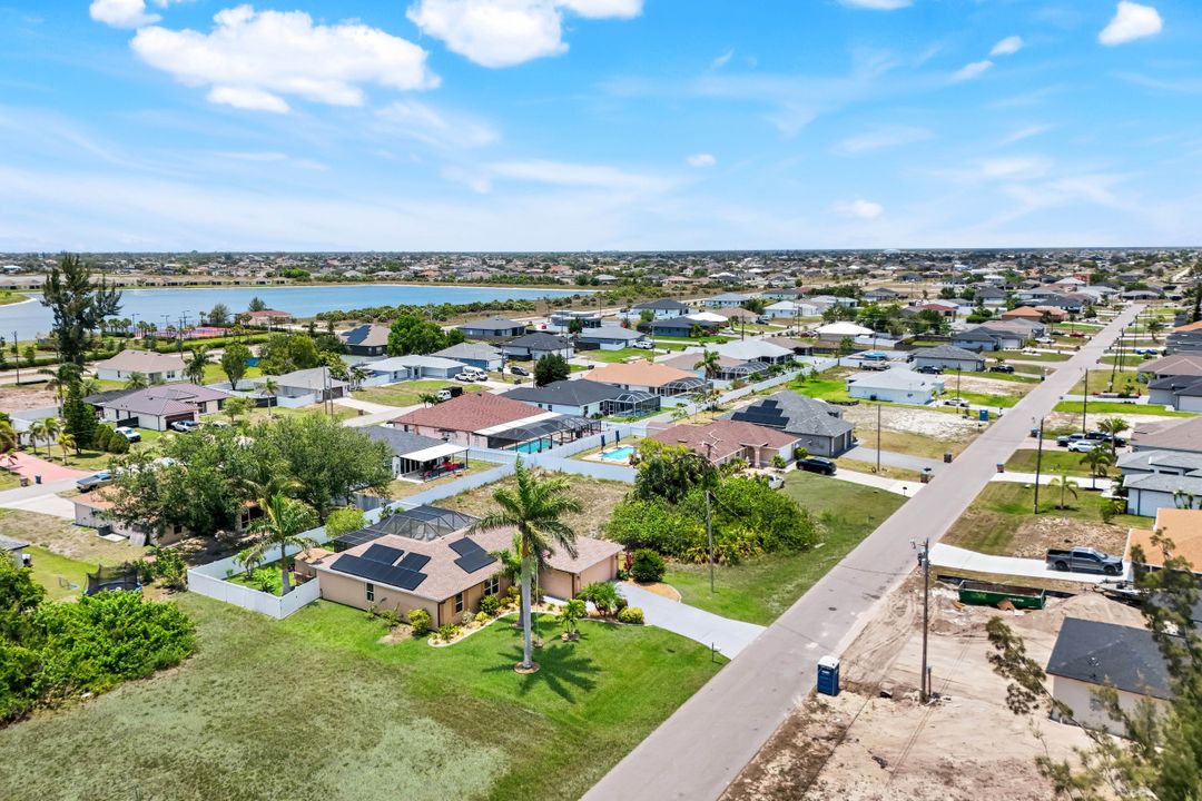 502 NW 7th Ave, Cape Coral, FL 33993