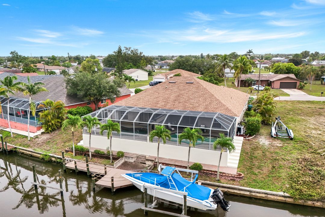 1002 SE 13th Ave, Cape Coral, FL 33990
