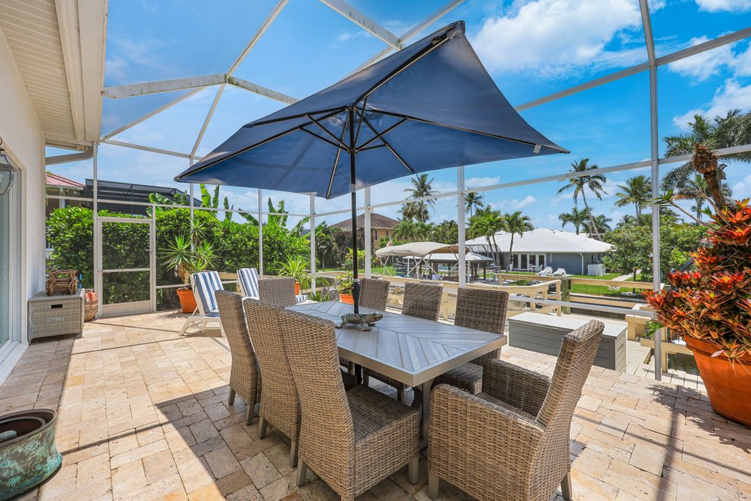 27154 Harbor Dr, Bonita Springs, FL 34135