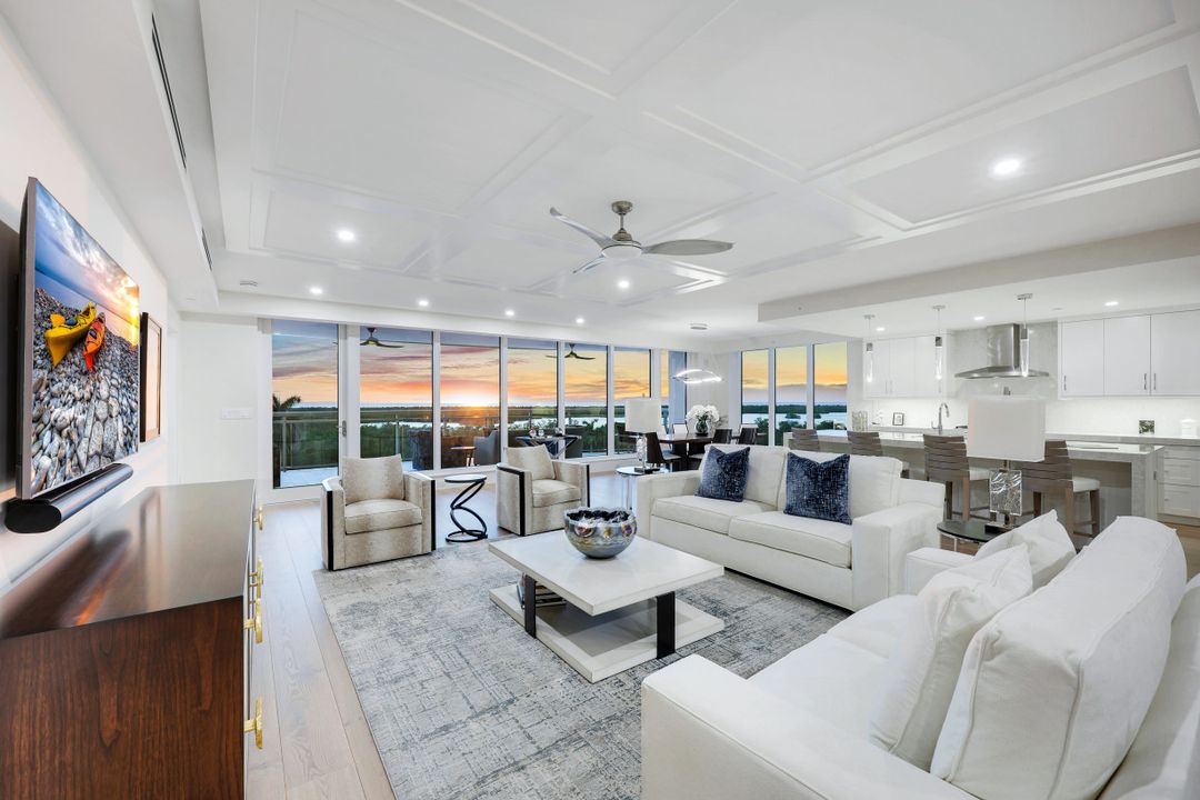 13915 Old Coast Rd #606, Naples, FL 34110