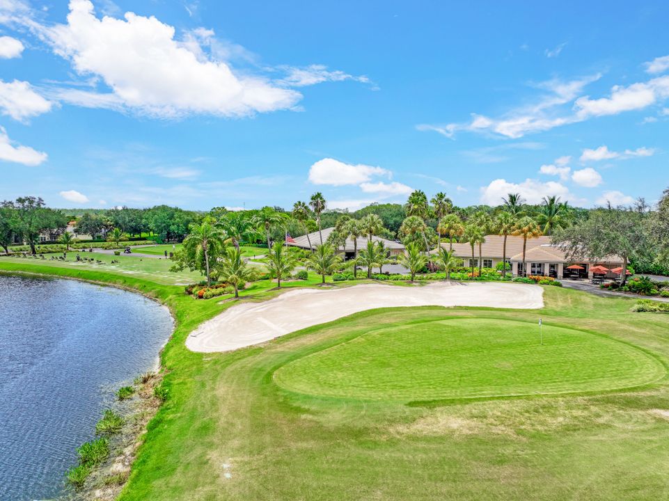 2041 Crestview Way, Naples, FL 34119