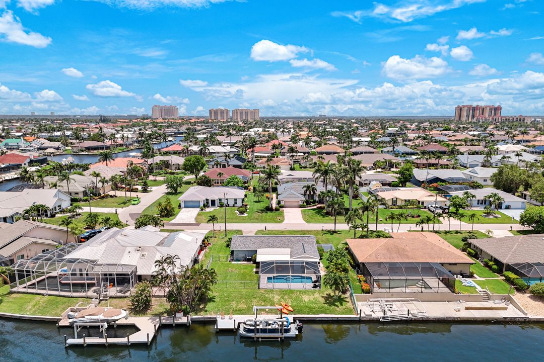 1407 SW 52nd Terrace, Cape Coral, FL 33914