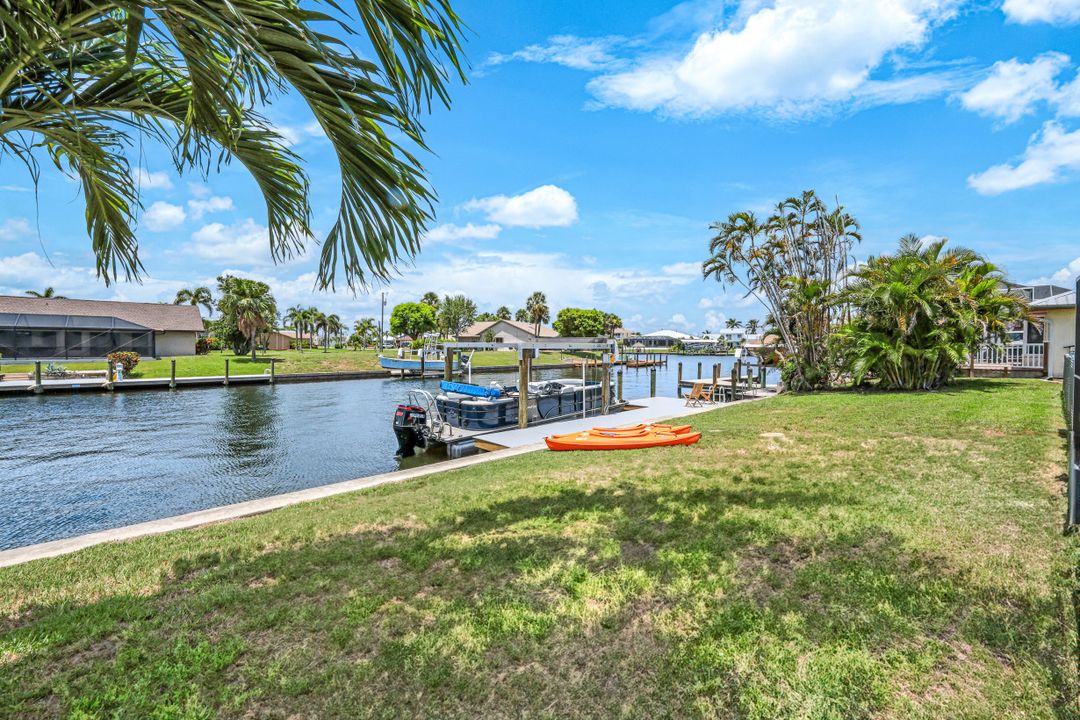 1407 SW 52nd Terrace, Cape Coral, FL 33914