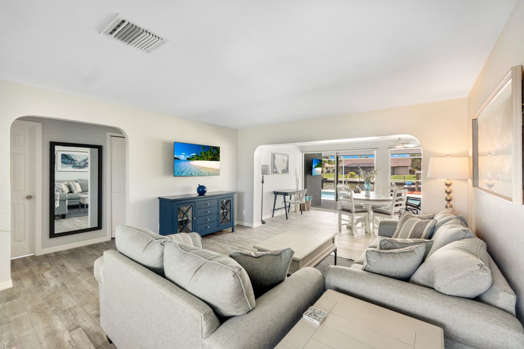 1407 SW 52nd Terrace, Cape Coral, FL 33914