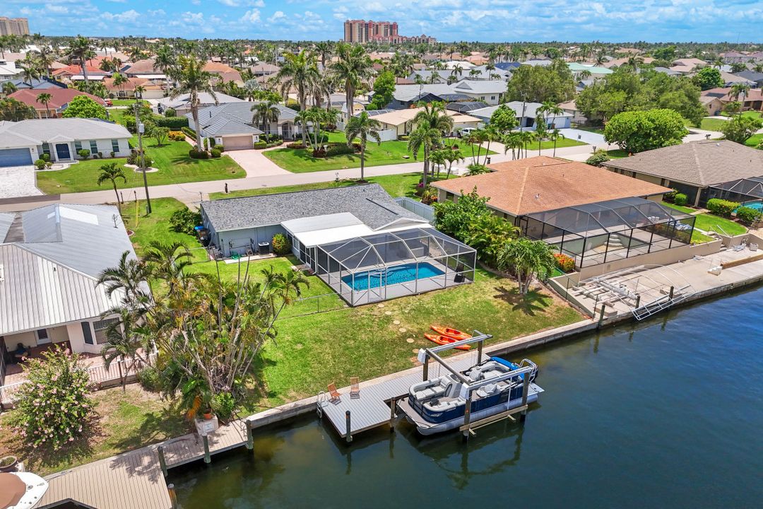 1407 SW 52nd Terrace, Cape Coral, FL 33914