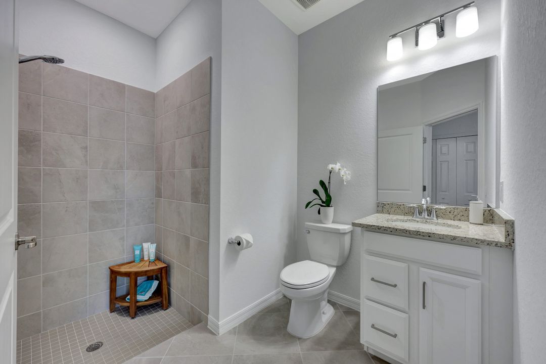 3272 Altimira Dr, Fort Myers, FL 33905